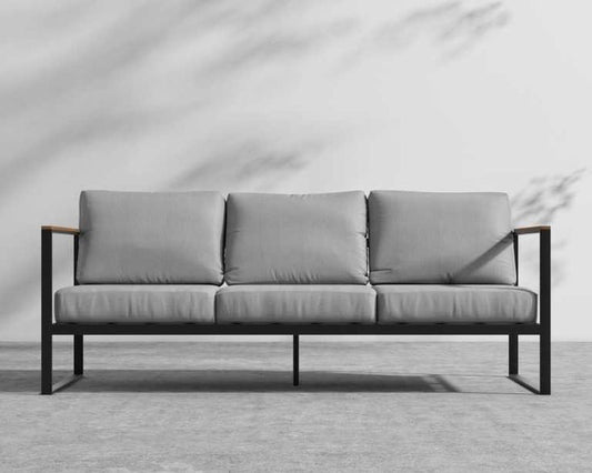 Muebles de estructura metálica con cojines tapizados