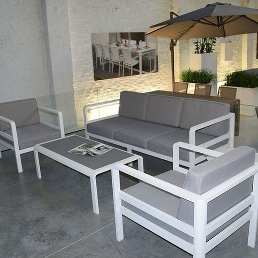 Juego de muebles metalicos con cojines